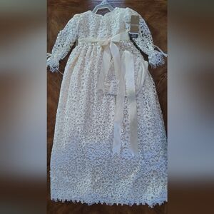 Elegant White Lace Dress with Ribbon